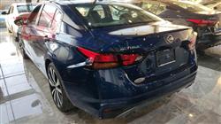 نيسان ألتيما